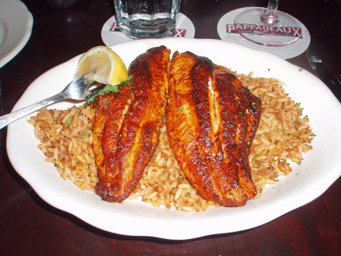 Pappadeaux mississippi catfish & shrimp etouffee